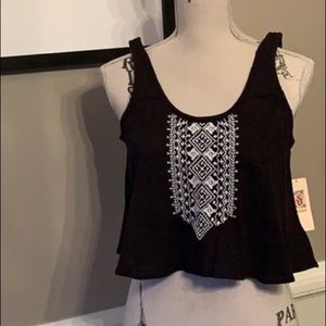 Decree Embroidered Cropped Tank-Top